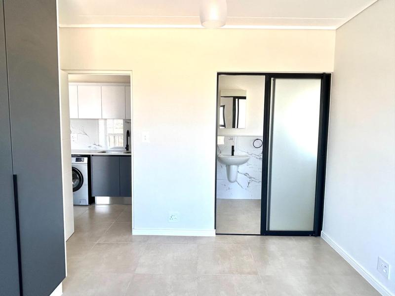 To Let 1 Bedroom Property for Rent in The Huntsman Western Cape